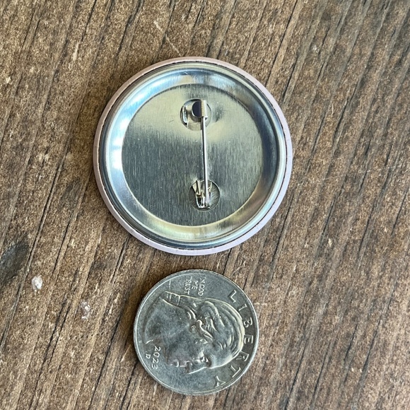 RRL Button/Pin - Picture 2 of 2